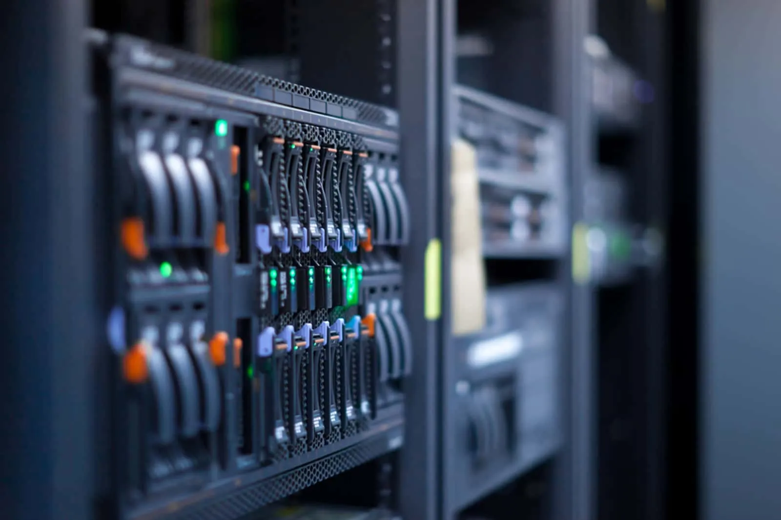 Computero data center and managed servers